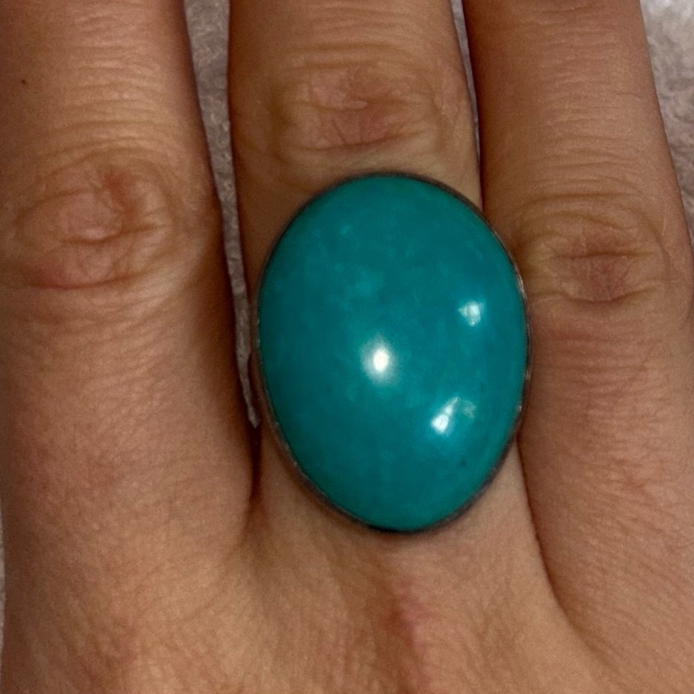 Turquoise Oval Statement Ring - Unbranded Women’s… - image 3